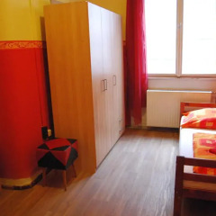 Boomerang Hostel and Apartments Стандартный номер с различными типами кроватей (общая ванная комната) фото 4