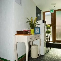 Отель Myeongdong ECO House 2* Стандартный номер с 2 отдельными кроватями фото 23