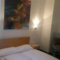 Отель Hotelgarni Frankfurt Стандартный номер с двуспальной кроватью фото 12