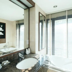 Отель Thomson Residence 4* Люкс фото 17