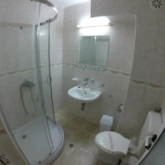 Hotel Lotos ванная