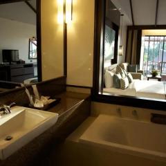 Отель The Elements Krabi Resort 4* Улучшенный номер с различными типами кроватей
