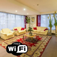 Отель a&t Holiday Hostel Австрия, Вена - 9 отзывов об отеле, цены и фото номеров - забронировать отель a&t Holiday Hostel онлайн спа