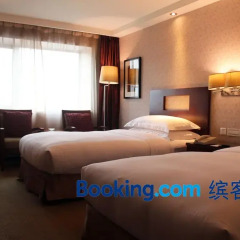 Sunworld Hotel Beijing Wangfujing 4* Стандартный номер с различными типами кроватей