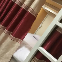Отель Yen Ngoc Guesthouse Кровать в общем номере фото 3