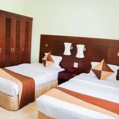 Dakruco Hotel 3* Улучшенный номер с двуспальной кроватью фото 4