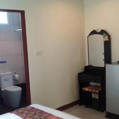 Отель Datomas Guest House Стандартный номер с различными типами кроватей фото 2