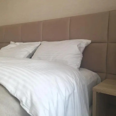 Гостиница Manhattan Mini hotel в Челябинске отзывы, цены и фото номеров - забронировать гостиницу Manhattan Mini hotel онлайн Челябинск комната для гостей фото 2