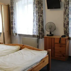 Отель Pension Locarno детские мероприятия