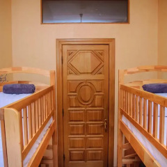 Golden Globus Hostel Кровать в общем номере с двухъярусной кроватью фото 3