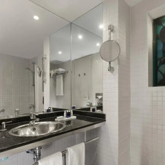 Отель art'otel budapest, by Park Plaza 4* Стандартный номер с различными типами кроватей фото 2