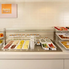 Отель Holiday Inn Express Arnhem питание фото 2