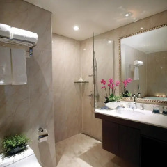 Ramada Hotel and Suites Seoul Namdaemun 4* Стандартный семейный номер с двуспальной кроватью