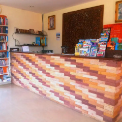 Отель Hathai House развлечения