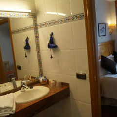 Hotel Meta ванная