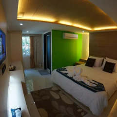 Отель TT Naiyang Beach Phuket комната для гостей