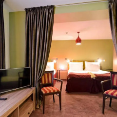 Отель HOF Hotel Литва, Каунас - 5 отзывов об отеле, цены и фото номеров - забронировать отель HOF Hotel онлайн удобства в номере фото 2