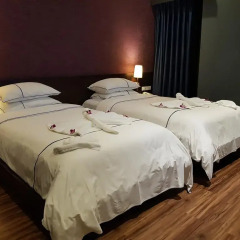 Hanoi Emerald Waters Hotel Trendy 3* Улучшенный номер с различными типами кроватей фото 2
