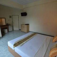 Отель Bua Khao Paradise Стандартный номер с различными типами кроватей фото 17