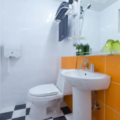 Отель Stay Now Guest House Hongdae Стандартный семейный номер с двуспальной кроватью фото 18