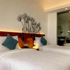 Отель Jetwing Colombo Seven 5* Номер Делюкс с различными типами кроватей фото 2