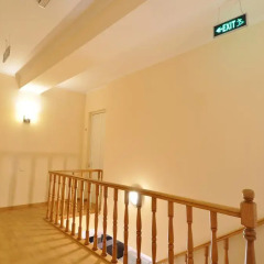 Отель Albert House Hotel Армения, Ереван - 1 отзыв об отеле, цены и фото номеров - забронировать отель Albert House Hotel онлайн интерьер отеля фото 2