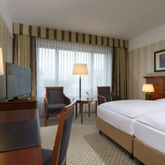 Maritim Berlin Hotel 4* Стандартный номер с двуспальной кроватью фото 4