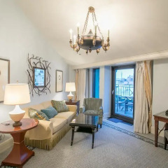 Гостиница Four Seasons Lion Palace St. Petersburg 5* Люкс с разными типами кроватей фото 5