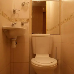 Гостевой дом Helen's Home Номер Эконом с 2 отдельными кроватями (общая ванная комната) фото 13