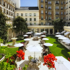 Hotel Le Bristol Paris фото 5