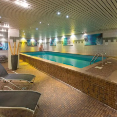 Leonardo Hotel Cologne Кёльн бассейн