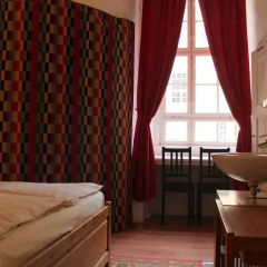 Отель Pension Waizenegger am Kurfürstendamm Германия, Берлин - отзывы, цены и фото номеров - забронировать отель Pension Waizenegger am Kurfürstendamm онлайн комната для гостей