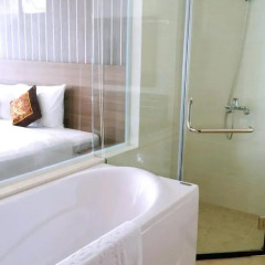 Euro Star Hotel 3* Стандартный семейный номер с двуспальной кроватью фото 2