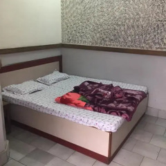 Hotel Bajrang сауна