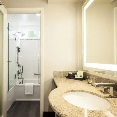 Отель Le Parc Suite Hotel США, Уэст-Голливуд - отзывы, цены и фото номеров - забронировать отель Le Parc Suite Hotel онлайн ванная