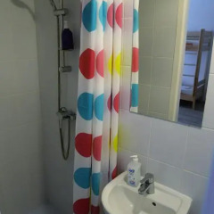 Toucan Hostel Budapest ванная