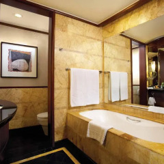 Отель Mandarin Oriental Kuala Lumpur 5* Стандартный номер с различными типами кроватей фото 3