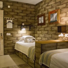 Отель Surfers Lodge Peniche комната для гостей
