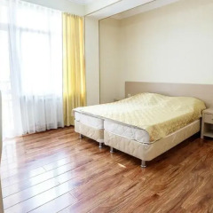 Гостиница Esse House Стандартный семейный номер с различными типами кроватей