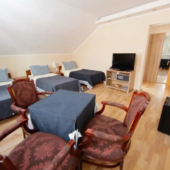 Отель Rooms Konak Mikan 2* Стандартный номер с различными типами кроватей фото 3