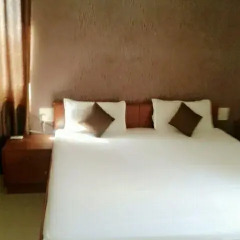 Отель 12 Star Viman Nagar комната для гостей фото 2
