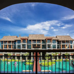 Отель Mai Khao Lak Beach Resort & Spa балкон