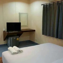 Отель Thai Crystal Resident 3* Стандартный номер с различными типами кроватей фото 2