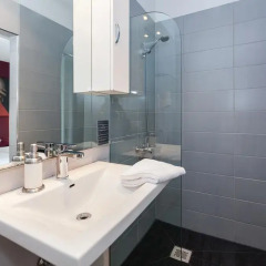Отель Urban Stay Villa Cicubo Salzburg Австрия, Зальцбург - 3 отзыва об отеле, цены и фото номеров - забронировать отель Urban Stay Villa Cicubo Salzburg онлайн ванная фото 8