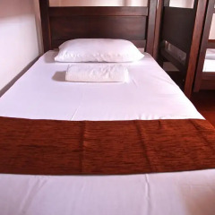 Отель Lilac by Seclusion 3* Кровать в общем номере с двухъярусной кроватью фото 3