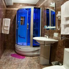 Angel Hotel 3* Люкс с разными типами кроватей фото 3