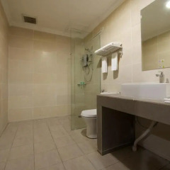 Han Palace Hotel Semporna 3* Стандартный номер с различными типами кроватей фото 3