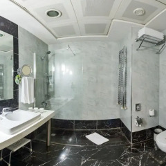 Hotel Beyaz Saray 4* Стандартный семейный номер с двуспальной кроватью