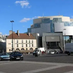 Hotel de l'Aveyron парковка