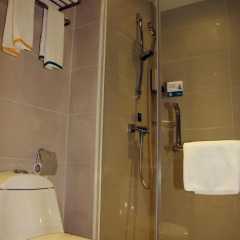 Отель City Comfort Inn Guangzhou Tianpingjia Metro Station Branch ванная фото 2